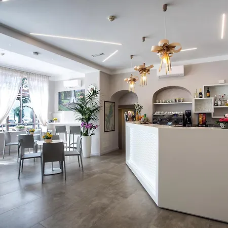 Pesce D'oro Hotel 3*